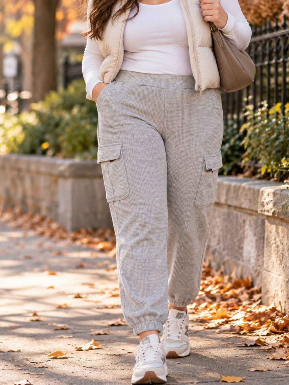 Bench Light Gray Waffle Knit Cargo Joggers Stretch Ankle Athleisure Casual